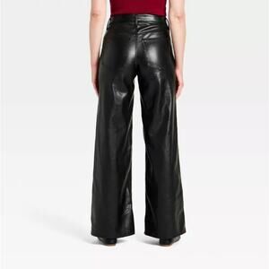 Universal Thread Faux Leather Wide Leg Pants Womens Size 2 Black High Rise NWT